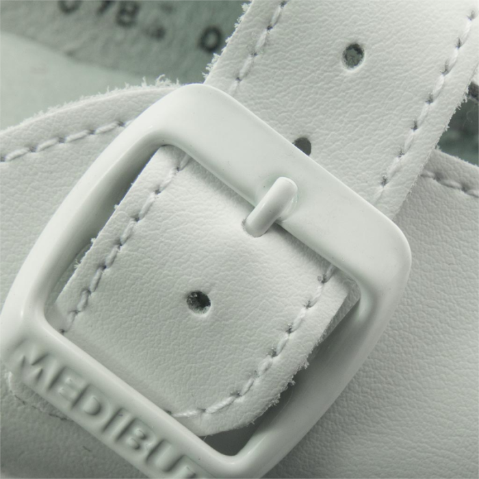 KLAPKI ROBOCZE MEDIBUT BMKLA3PAS DAMSKIE SKÓRZANE ANTYPOŚLIZGOWE OLEJOODPORNE ORTOPEDYCZNE BIAŁE